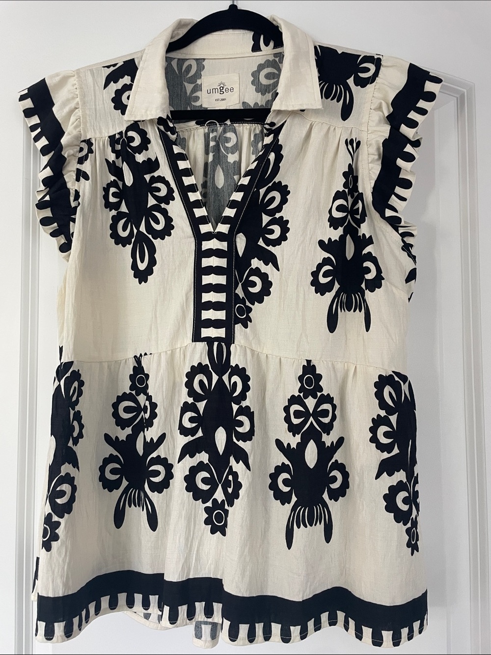 Umgee Cream and Black Floral Embroidered Split-Neck Tunic